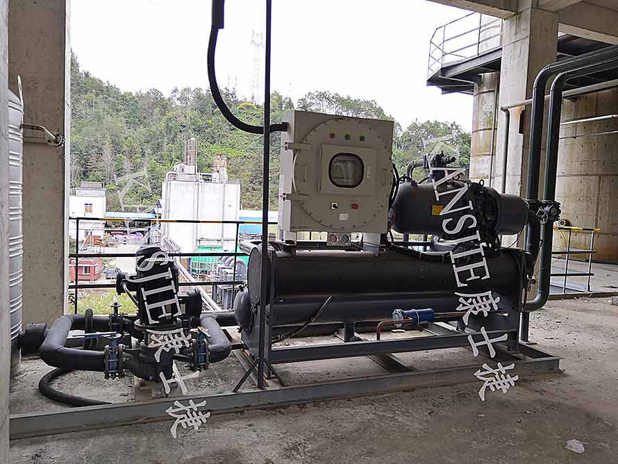 乙二醇螺桿冷水機(jī)組 乙二醇制冷機(jī)組